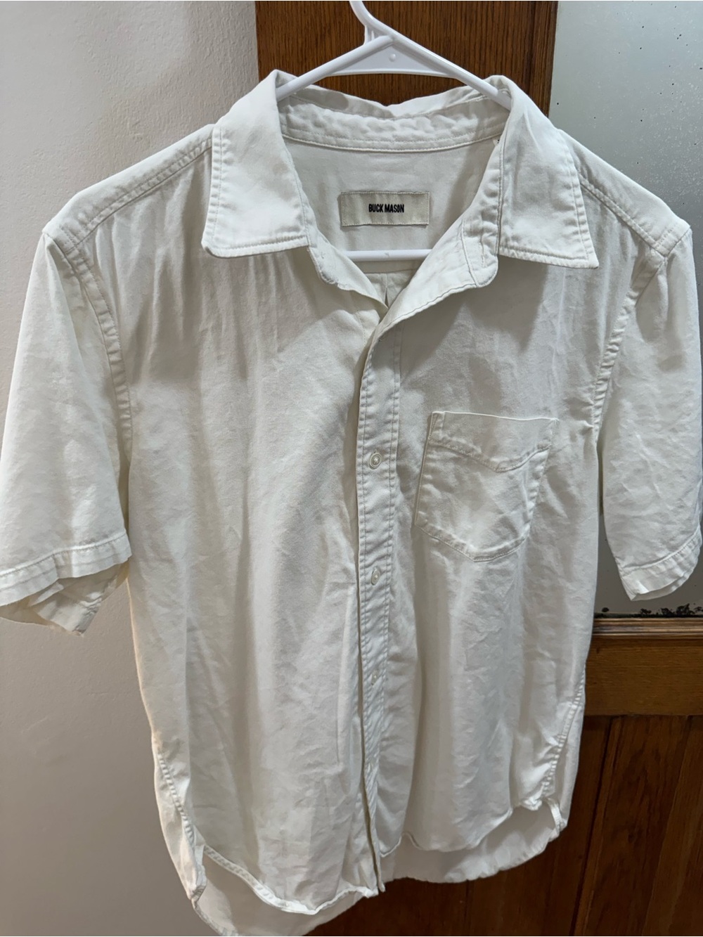 Buck Mason White Short-Sleeve Casual Button-Down